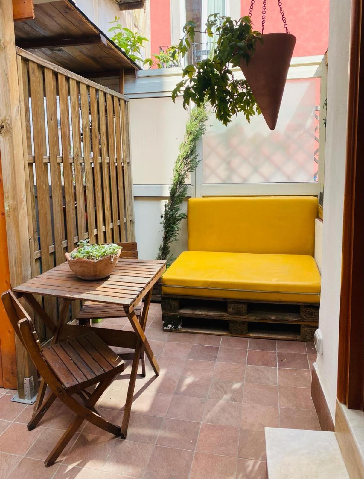 Ferienwohnung La Casa Di Apollo Neapel Exterior foto